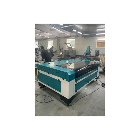 Лазерный CO2 станок с ЧПУ ADL 0609